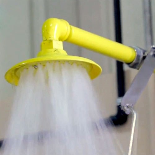 S1360-HT - Heat Traced Pedestal Safety Shower Head Close-up