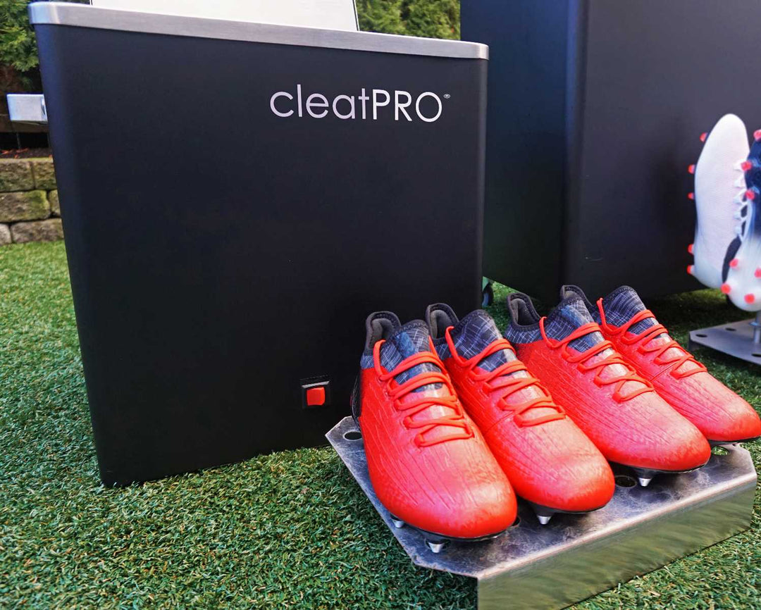 cleatPRO® Light Travel Steamer