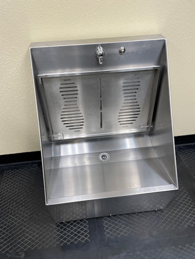 WD-1 Single Wudu Ablution Sink showing open grate
